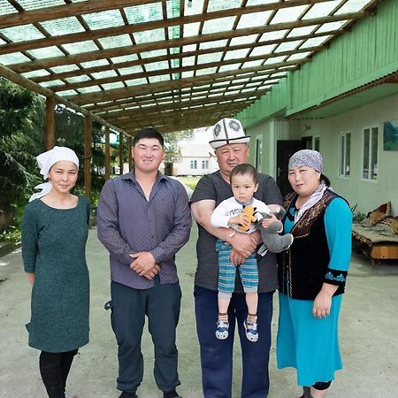 Guest House Jekshen Imeni Karla Marksa (Kemin District, Chuy) Exterior foto