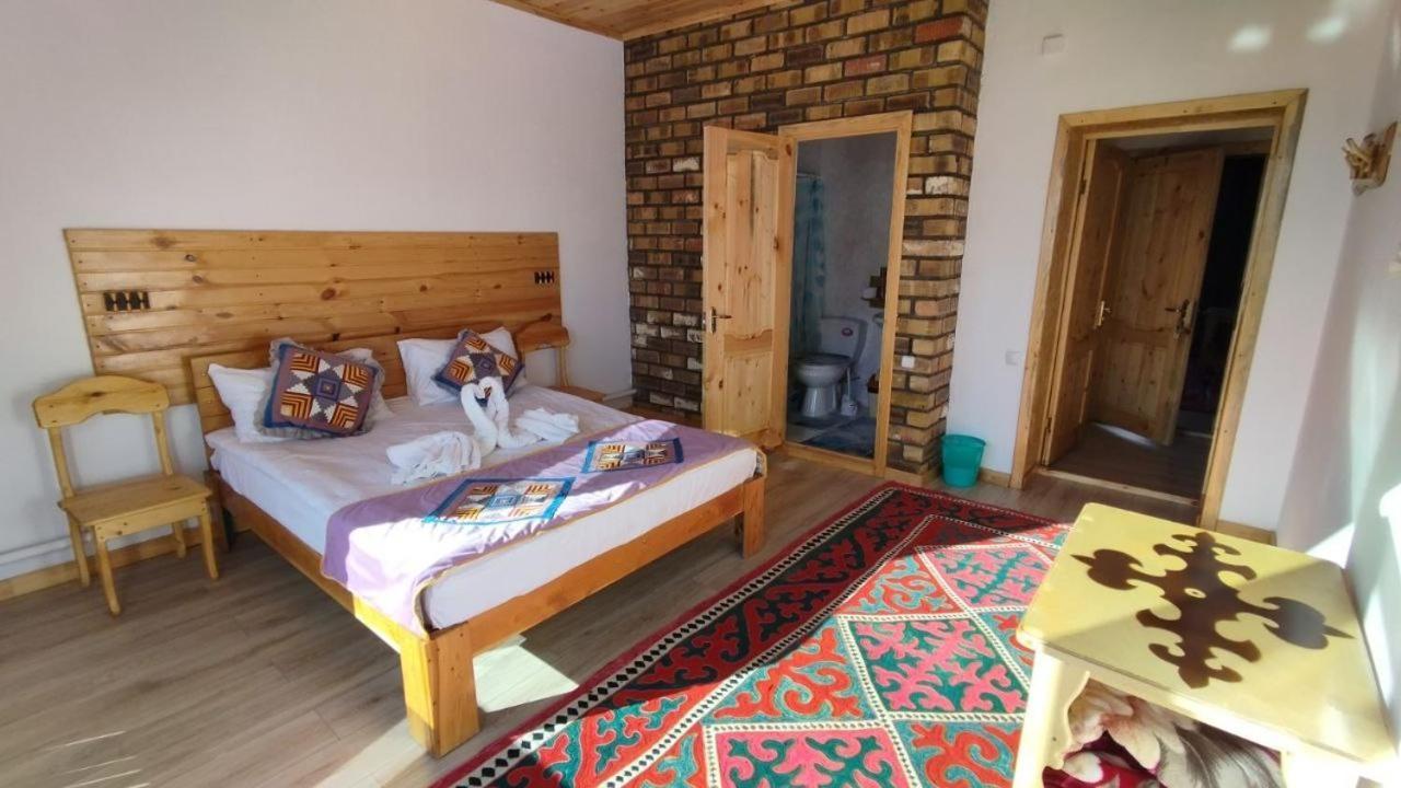Guest House Jekshen Imeni Karla Marksa (Kemin District, Chuy) Exterior foto