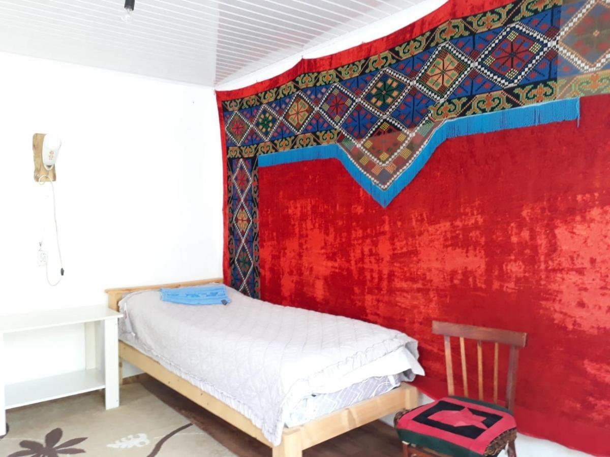 Guest House Jekshen Imeni Karla Marksa (Kemin District, Chuy) Exterior foto